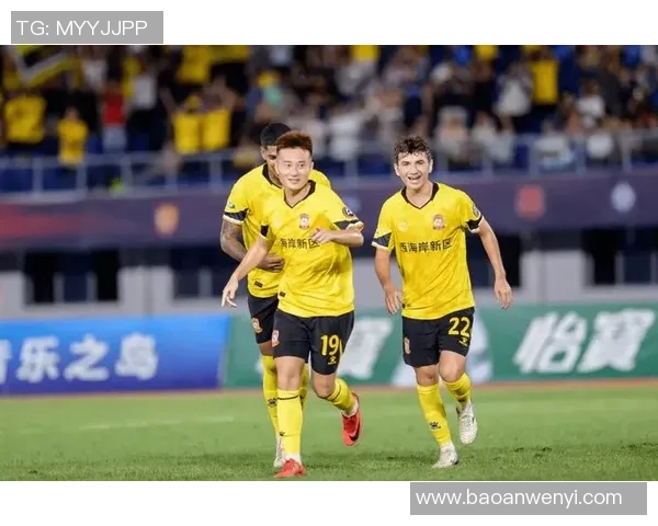 重庆排球队以71分领跑冠军赛积分榜争夺战愈发激烈