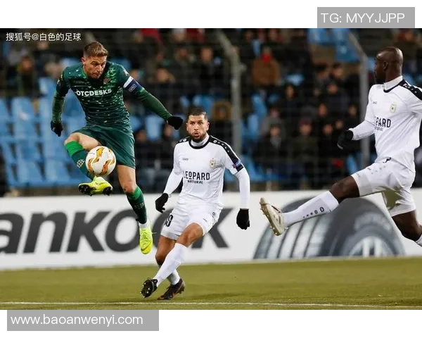 足球明星踢球的速度究竟有多快揭秘他们的惊人技术与训练秘诀 足球明星踢球的速度究竟有多快揭秘他们的惊人技术与训练秘诀