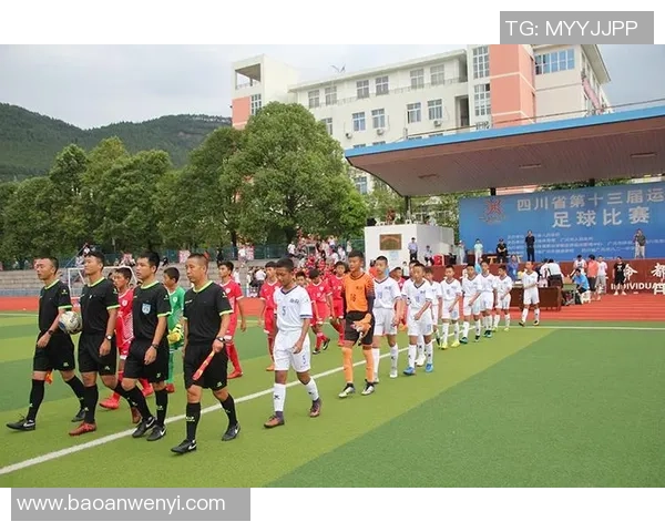 成都足球队荣登足球配合排行榜第八名展现团队实力与默契